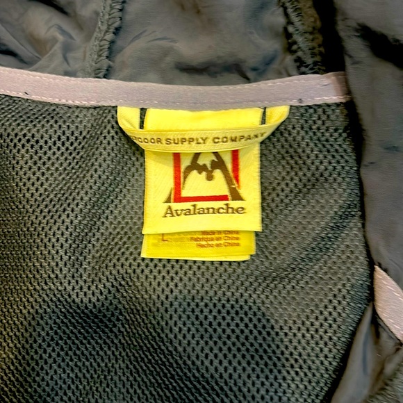 Avalanche All Weather half zip - Picture 3 of 6